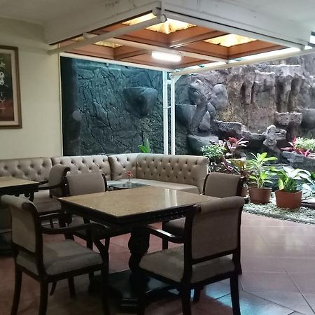 Hotel Mirah Sartika Μπογκόρ Εξωτερικό φωτογραφία